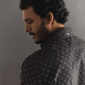 fit model showing the back of The Short Sleeve Jack in Asphalt Dot
